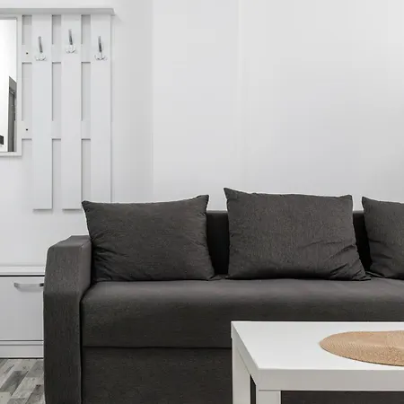 Azure Bliss Apartman Năvodari